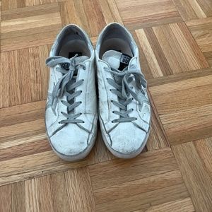 Golden Goose Sneakers